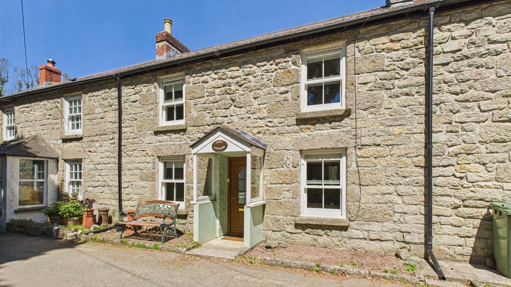 3 Bedroom Mid Terraced House for Sale
