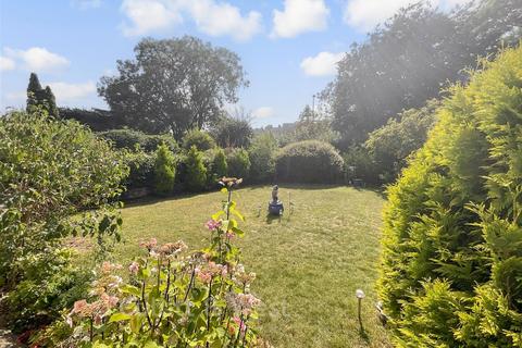 undefined, Findon Road, Worthing, West Sussex