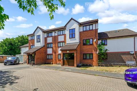 16 Banner Close, Purfleet, RM19 1RN