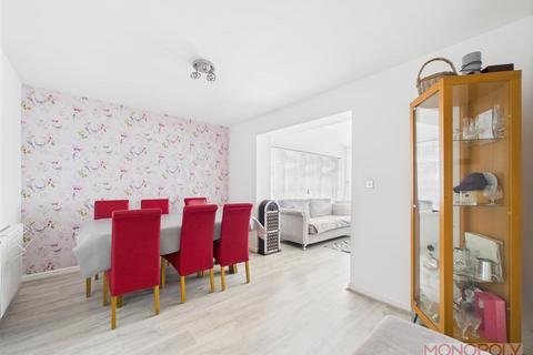 29 Alyn Road, Gwersyllt, Wrexham, LL11 4HU