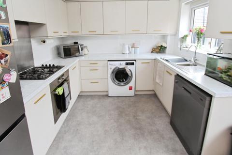 2 Balshaw Way, Chilwell, Nottingham, NG9 6RQ