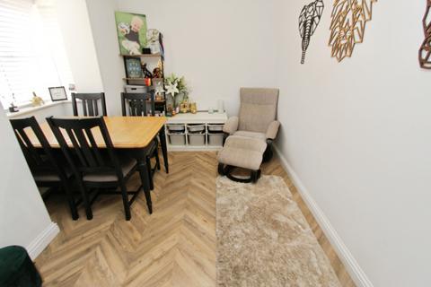 2 Balshaw Way, Chilwell, Nottingham, NG9 6RQ