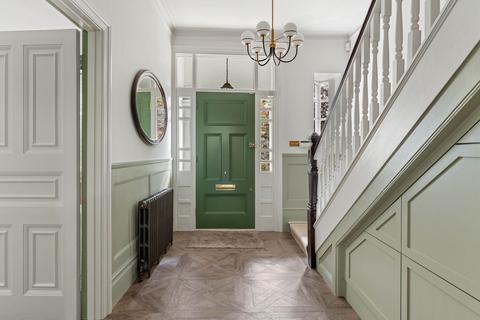 6 bedroom semi-detached house for sale, Weald Road, Brentwood CM14
