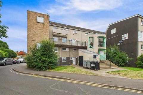 3 bedroom maisonette for sale, Ermine Side, Bush Hill Park, EN1