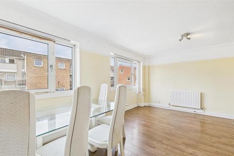 3 bedroom maisonette for sale, Ermine Side, Bush Hill Park, EN1