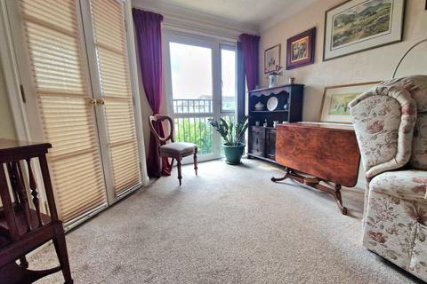 1 bedroom apartment for sale, Rectory Road, Burnham-on-Sea, Somerset, TA8