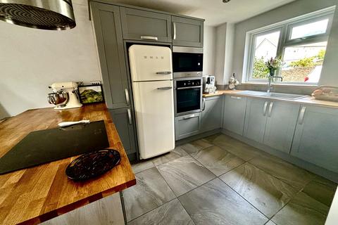 undefined, Oak View, Brecon Road, Crickhowell, Powys.