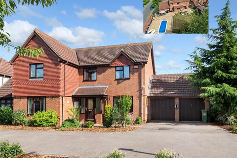 undefined, Swayne Rise, Milton Keynes MK10
