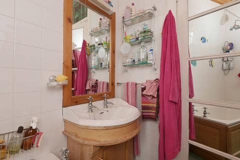 19 Perth Street, Edinburgh, EH3 5DW