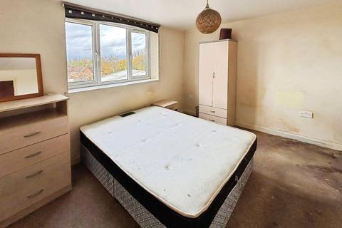 1 bedroom flat for sale, Little Moss Court, 1 Little Moss Lane, Swinton, M27
