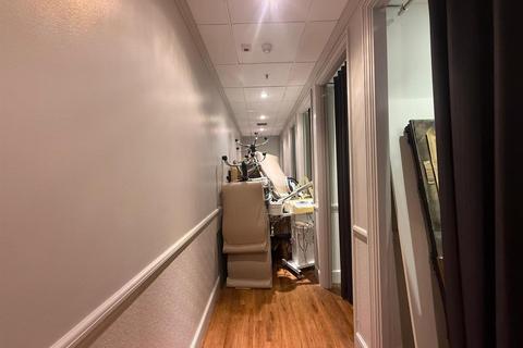 Property to rent, High Street, Southend-on-Sea