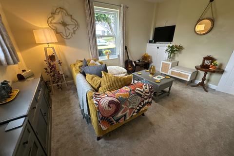 2 bedroom semi-detached house for sale, Newton Road, Burton-on-Trent, DE15