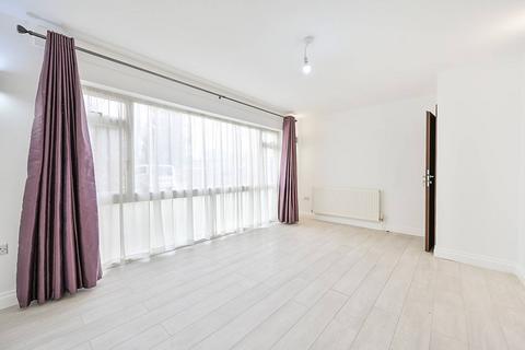 2 bedroom flat for sale, Langham Gardens, Ealing, London, W13