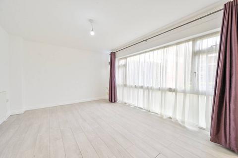 2 bedroom flat for sale, Langham Gardens, Ealing, London, W13