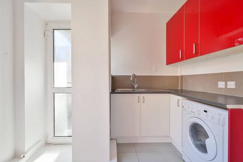 3 bedroom flat to rent, Fielding House, South Hampstead, London, NW8