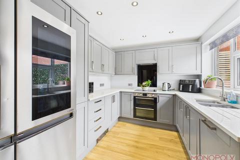 4 bedroom detached house for sale, High Street, Coedpoeth, Wrexham