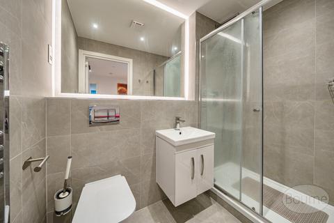 2 bedroom apartment for sale, Ladymead, Guildford, Surrey, GU1