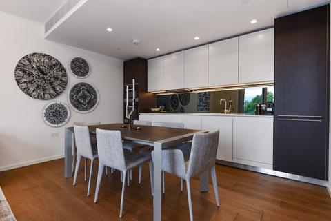 3 bedroom flat to rent, Columbia Gardens, Fulham, SW6