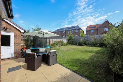 undefined, Curf Way, Burgess Hill, RH15