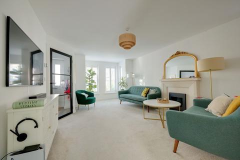 undefined, Curf Way, Burgess Hill, RH15