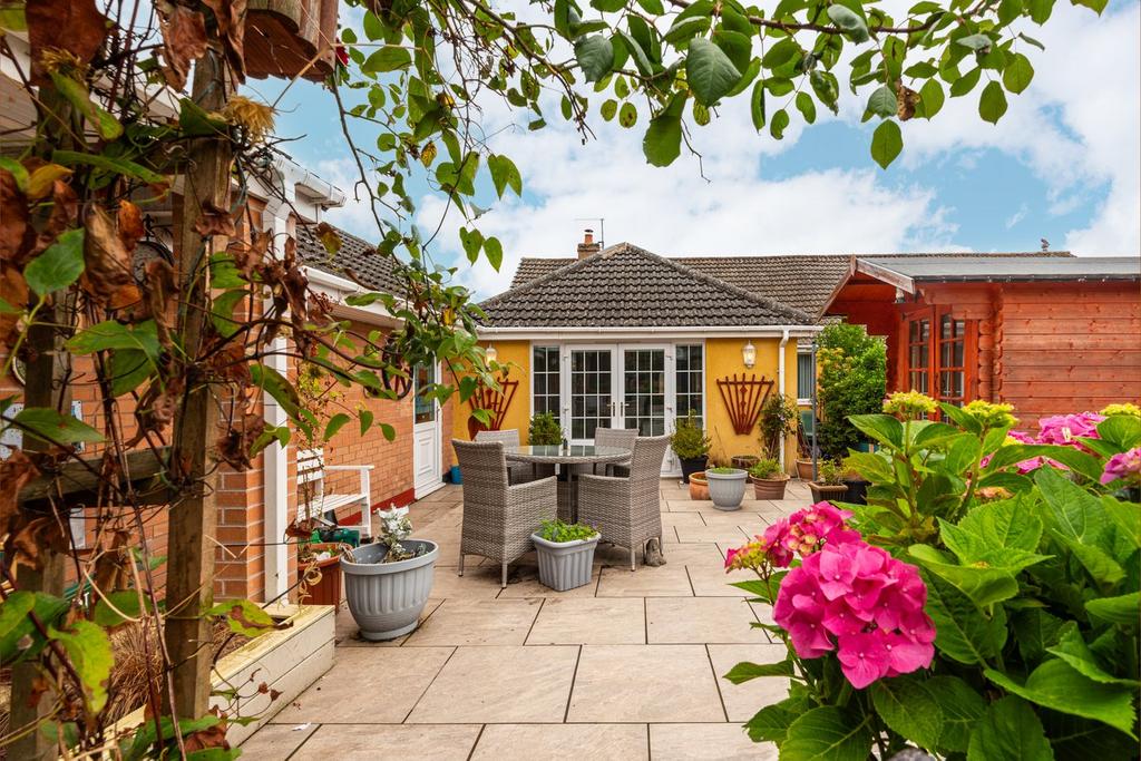 Rear garden