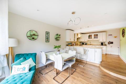 3 bedroom detached house for sale, Downsway, Whyteleafe CR3