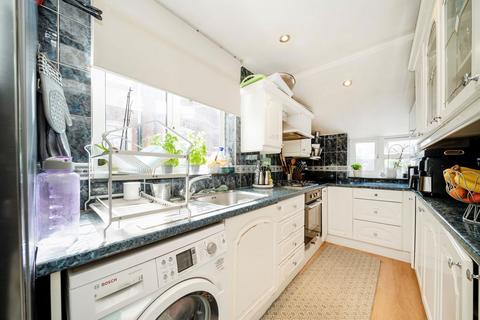 3 bedroom terraced house for sale, Palermo Road, London NW10