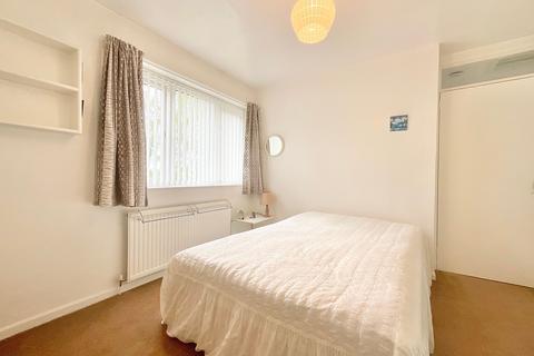 3 bedroom semi-detached house for sale, Sheppard Close, Crewe, CW1