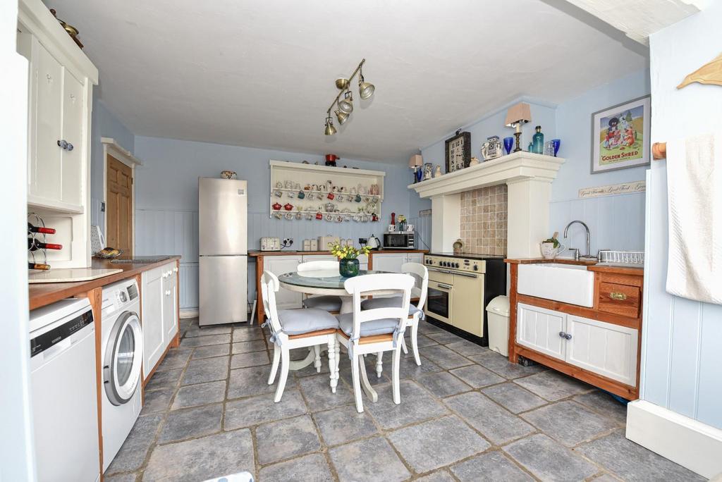 Kitchen-Breakfast Room