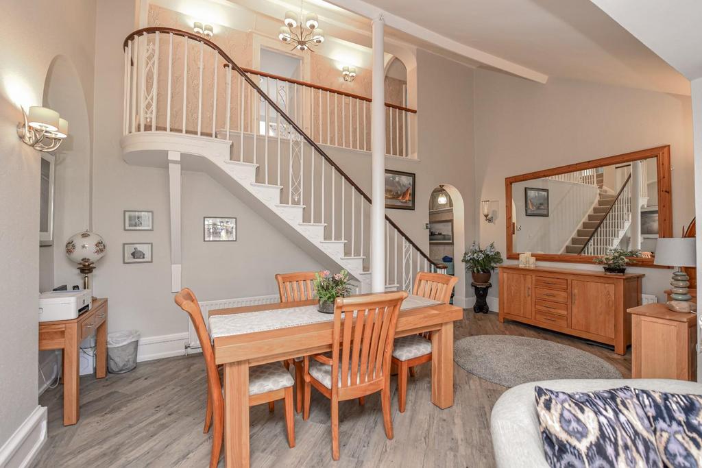 Dining and Garden Room