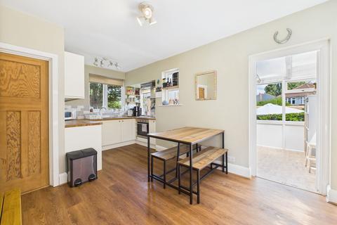 undefined, Ashdale Road, Bakersfield, Nottingham
