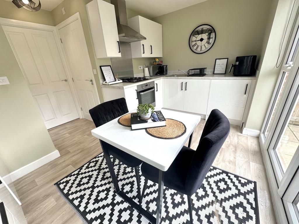 Dining kitchen