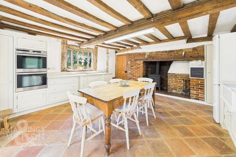 5 bedroom detached house for sale, The Street, Tibenham, Norwich
