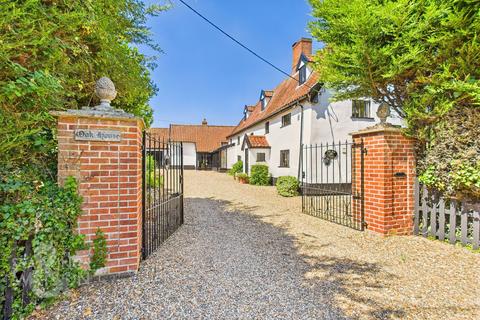 5 bedroom detached house for sale, The Street, Tibenham, Norwich