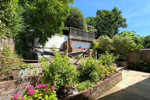 3 bedroom terraced house for sale, Castle Street, Woodbridge