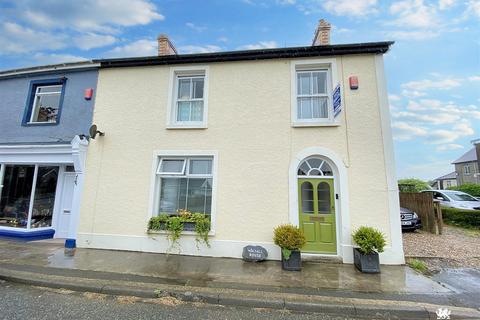 undefined, Llandissilio, Clynderwen