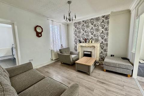 3 bedroom terraced house to rent, Fothergills Road, New Tredegar, NP24