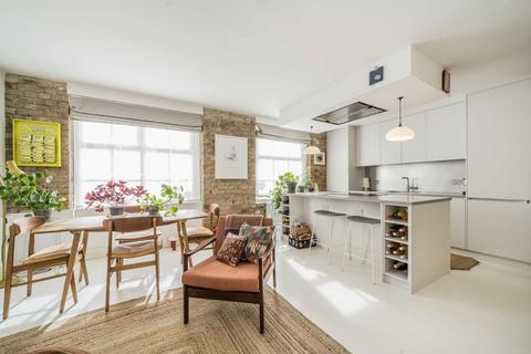 12 Time Square, London, E8 2LT