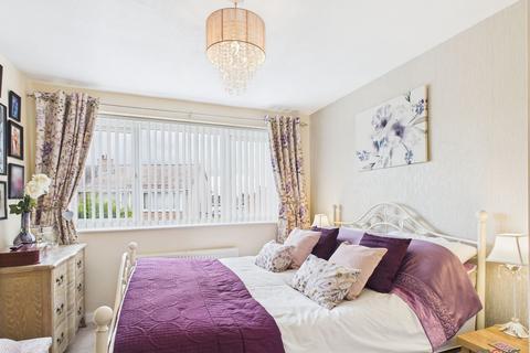 11 Baynham Drive, Worcester, WR5 2NJ