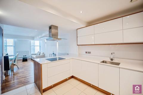 2 bedroom flat for sale, 12 Manera Apartments, 46 King Street West, Deansgate, Manchester City Centre, M3