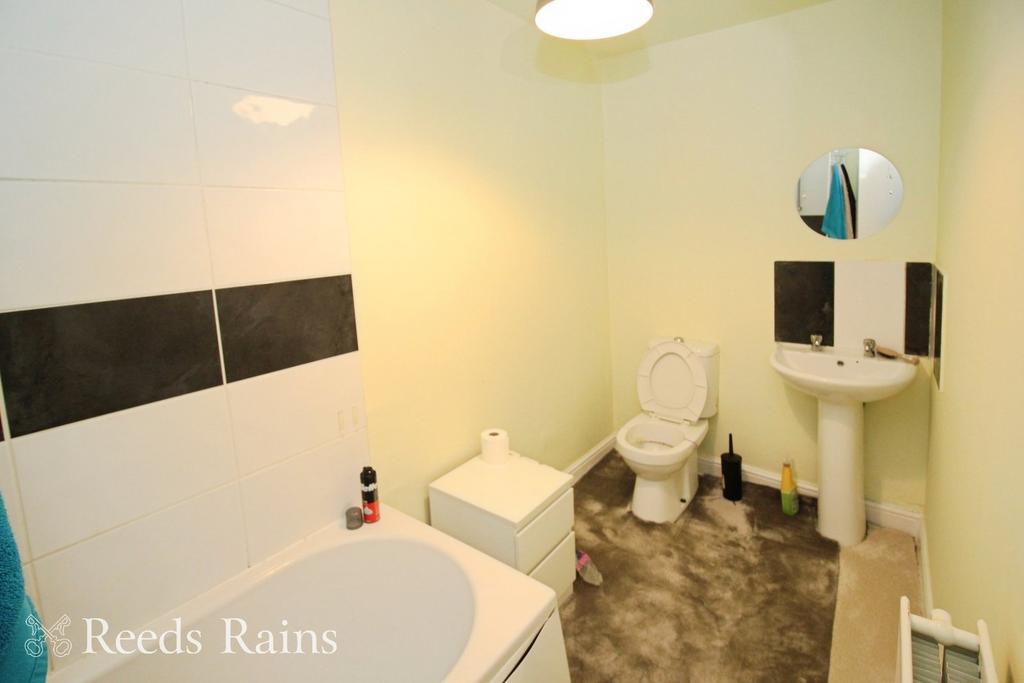 27b Bathroom