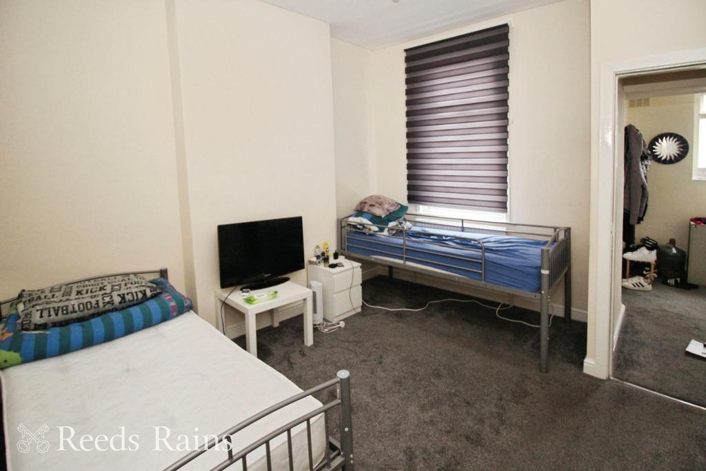 27b Bedroom