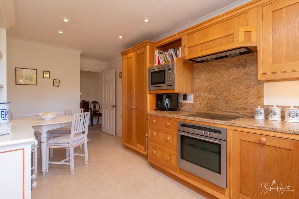 Kitchen - Breakfast Room