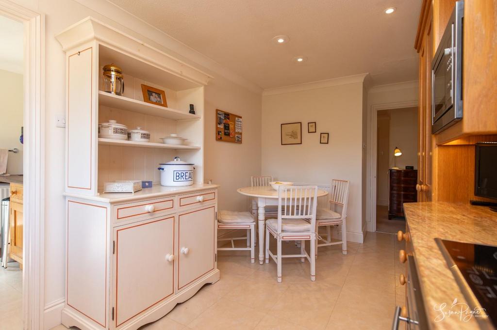 Kitchen - Breakfast Room