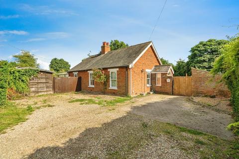 2 bedroom detached bungalow for sale, Cherry Drift, Dereham NR20