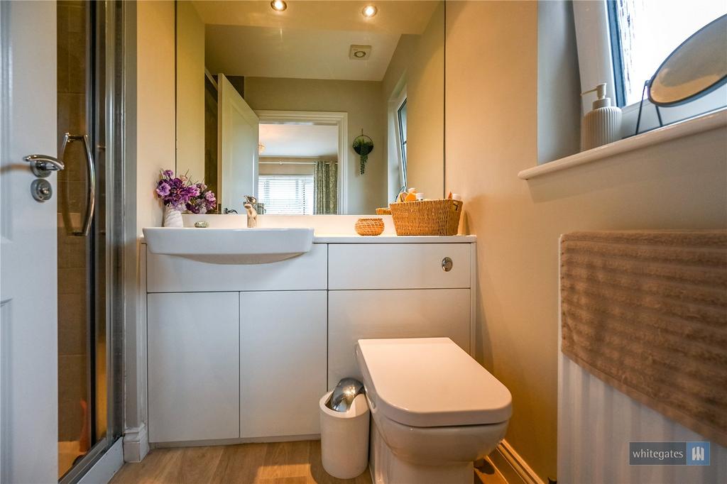 Ensuite