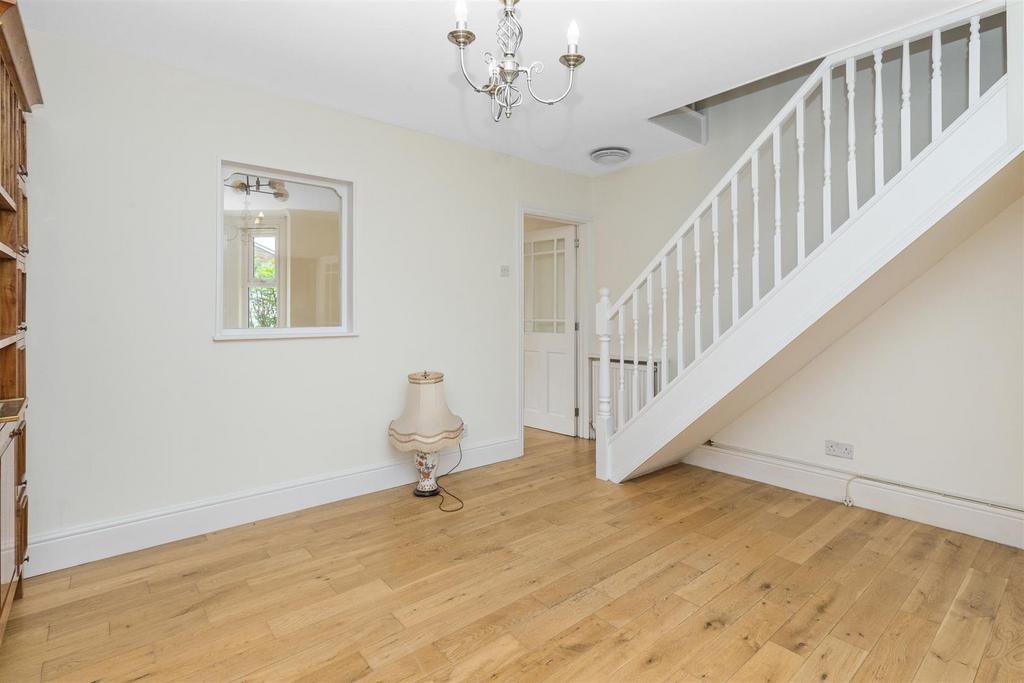 09-35ae JPH - 83787 - 4 Rectory Terrace, Park Rd, F