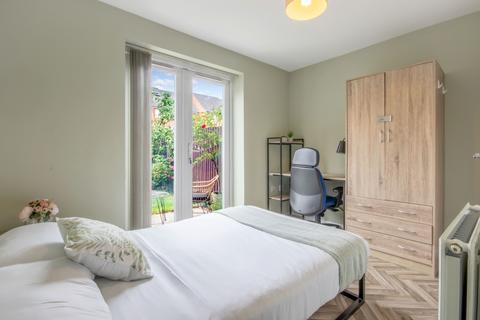 3 bedroom terraced house for sale, Wharton Crescent, Beeston, Nottingham, Nottinghamshire, NG9