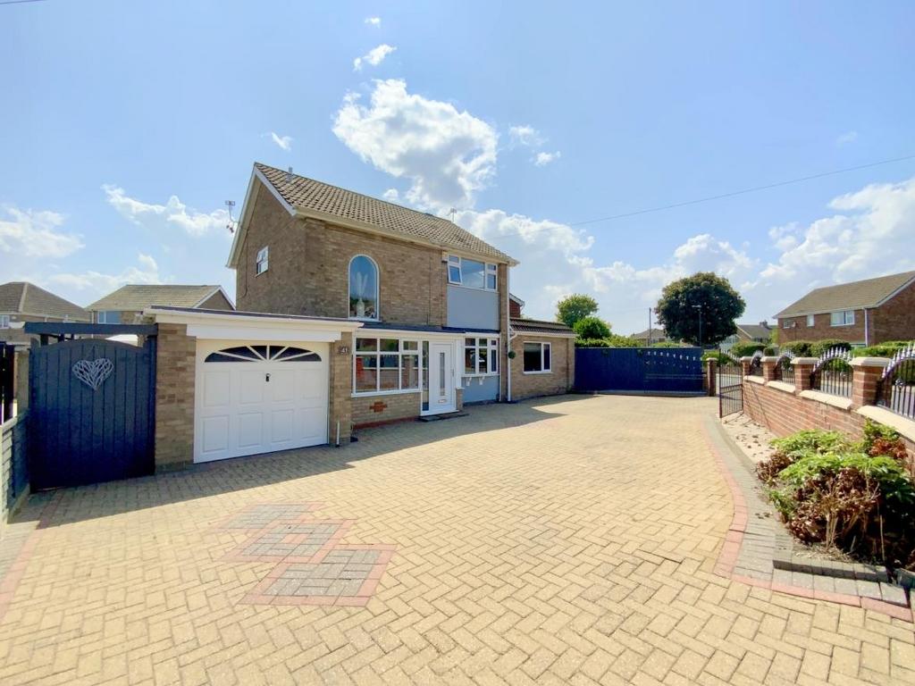 Resized IMG 0959..jpg