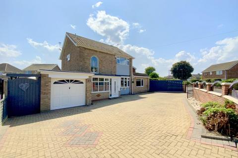 3 bedroom detached house for sale, Aldrich Road, Cleethorpes